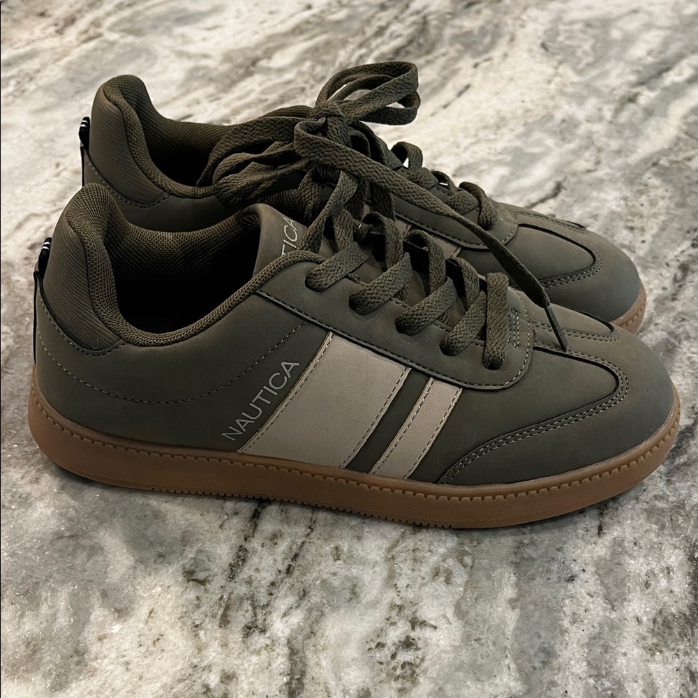 Nautica Boy’s Olive Sneakers